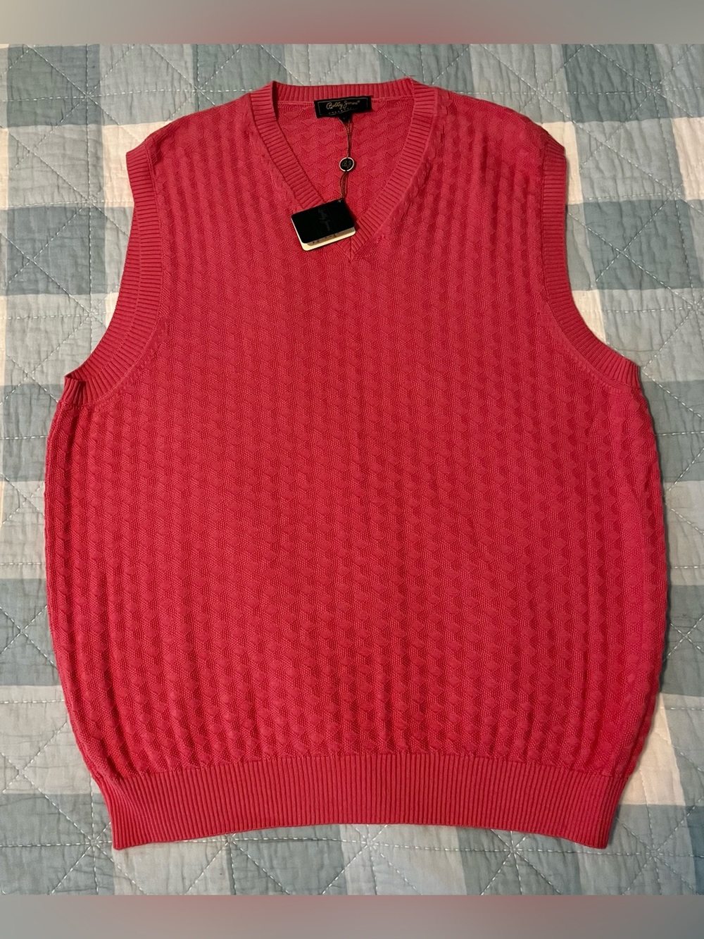 Bobby Jones Men's Golf Vest L NWT Newport Pink